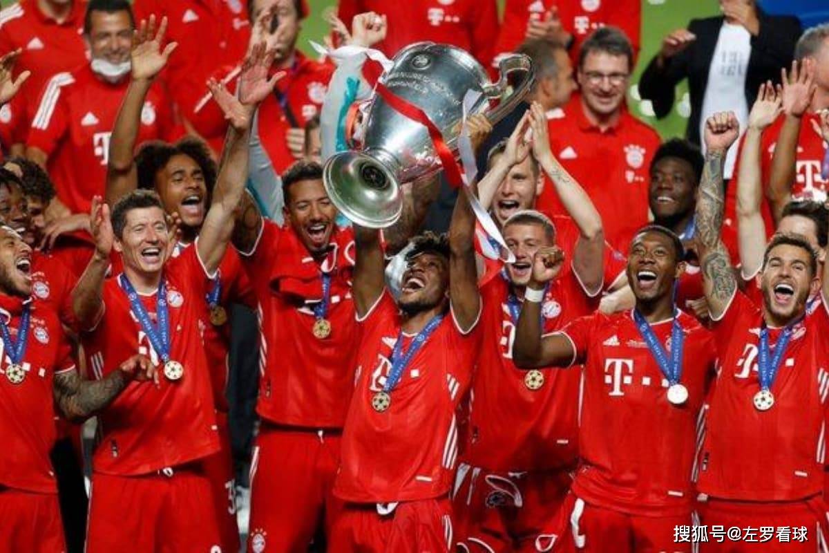 天空体育：张伯伦目前正在阿森纳训练，同时筹划下一步动向