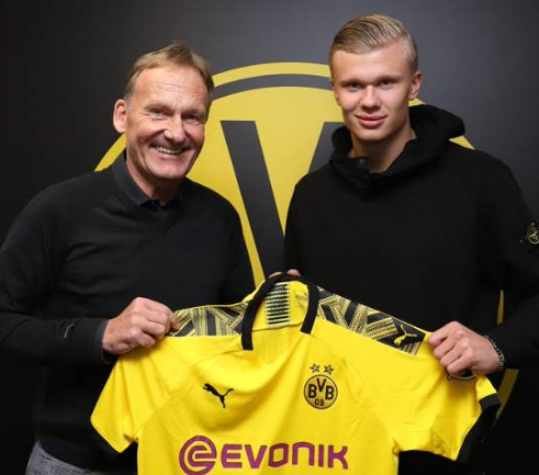 苏格兰11月世预赛大名单：麦克托米奈、罗伯逊领衔