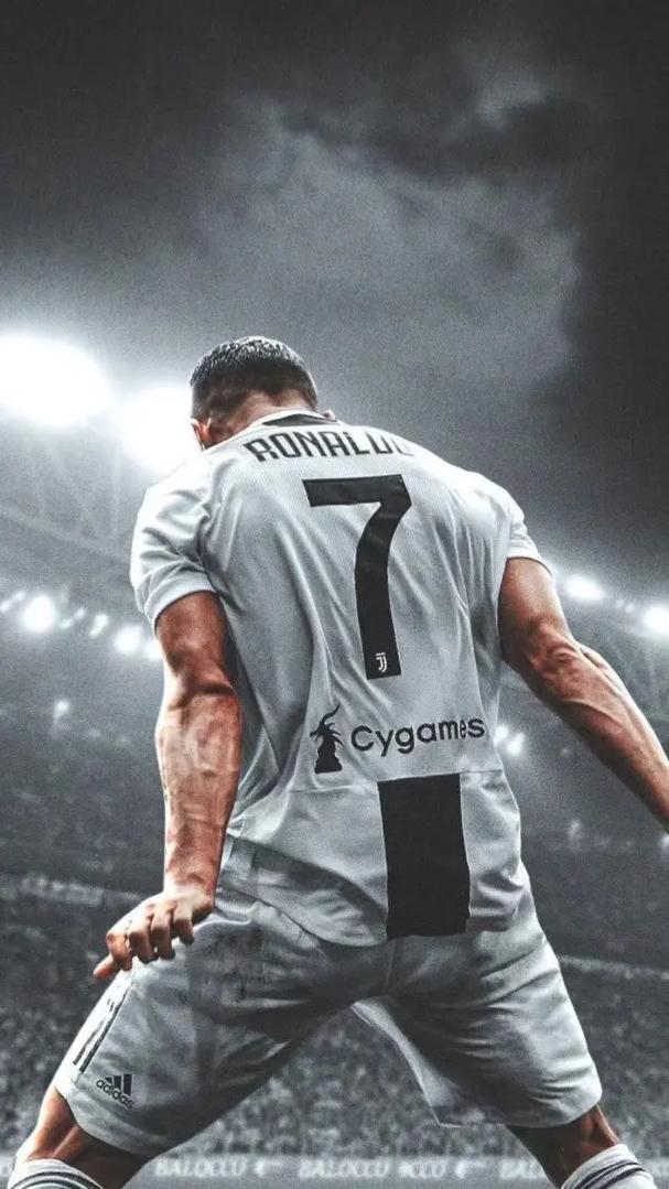 媒体人：切尔西野蛮踢法不可取，伯恩茅斯就深受红牌停赛影响