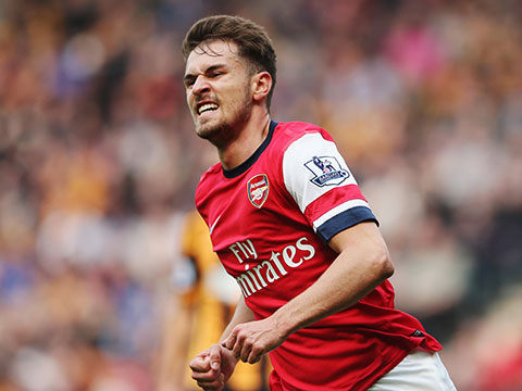 记者：邵佳一将现场观战西海岸vs亚泰，不会参与临场指挥工作